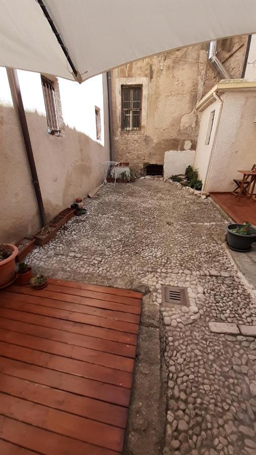 Bed And Breakfast L'Annunziata Σουλμόνα Εξωτερικό φωτογραφία