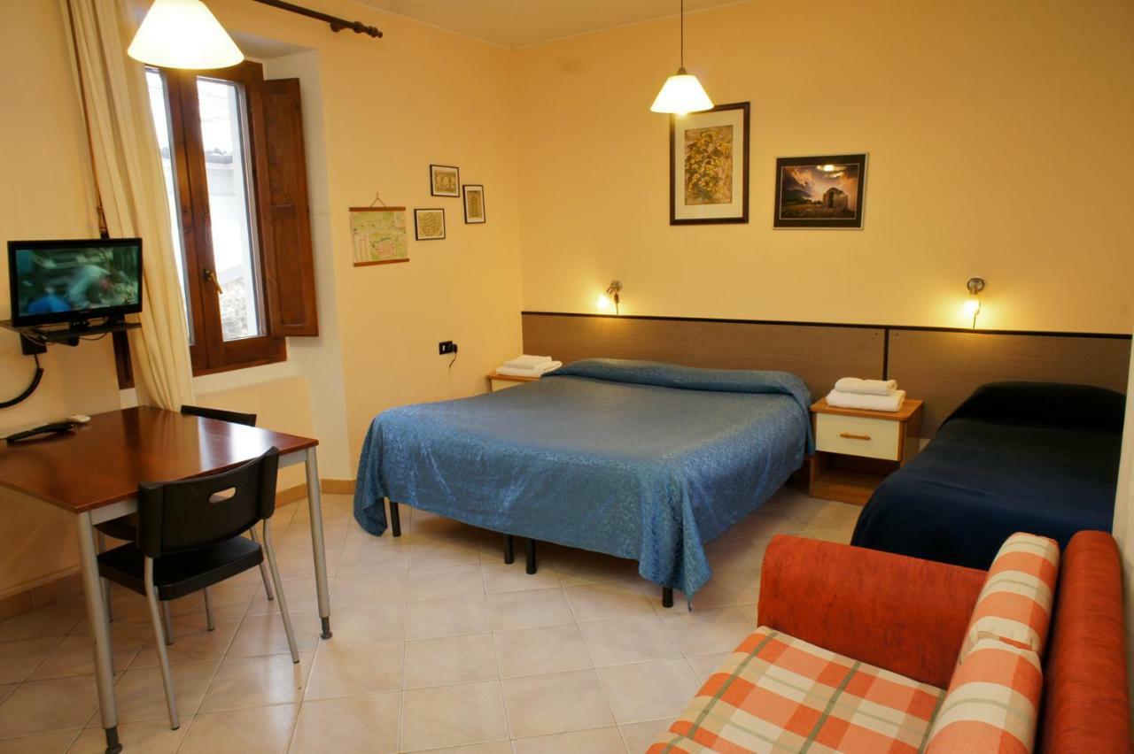 Bed And Breakfast L'Annunziata Σουλμόνα Εξωτερικό φωτογραφία