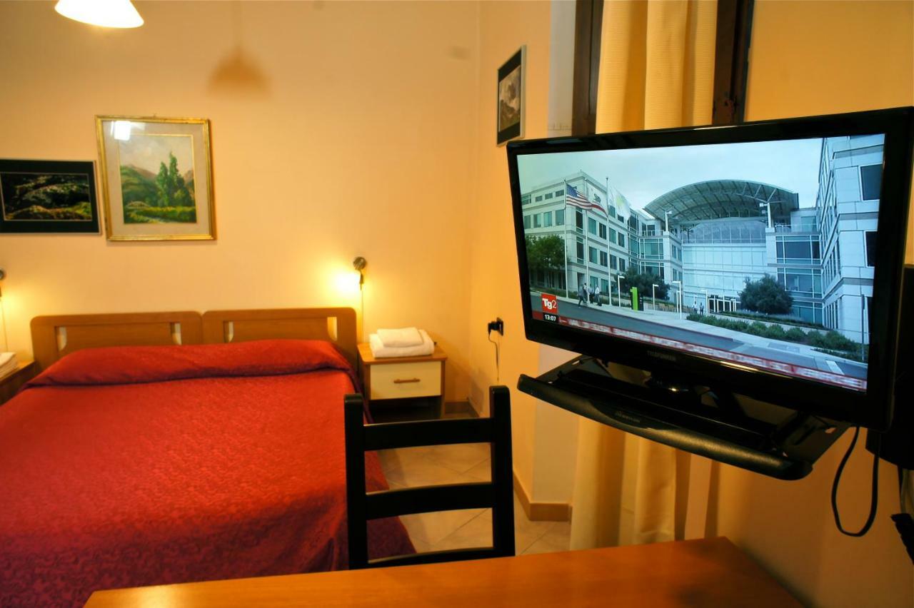 Bed And Breakfast L'Annunziata Σουλμόνα Εξωτερικό φωτογραφία